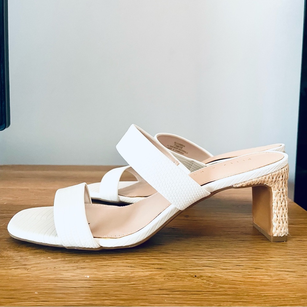 Kelly & Katie Carbren Sandal Size 7.5